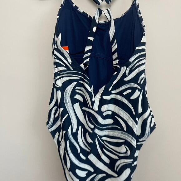 NWT Hurley Cross Open Back Pull On Padded Blue White Full Coverage Swimsuit M - Picture 6 of 7